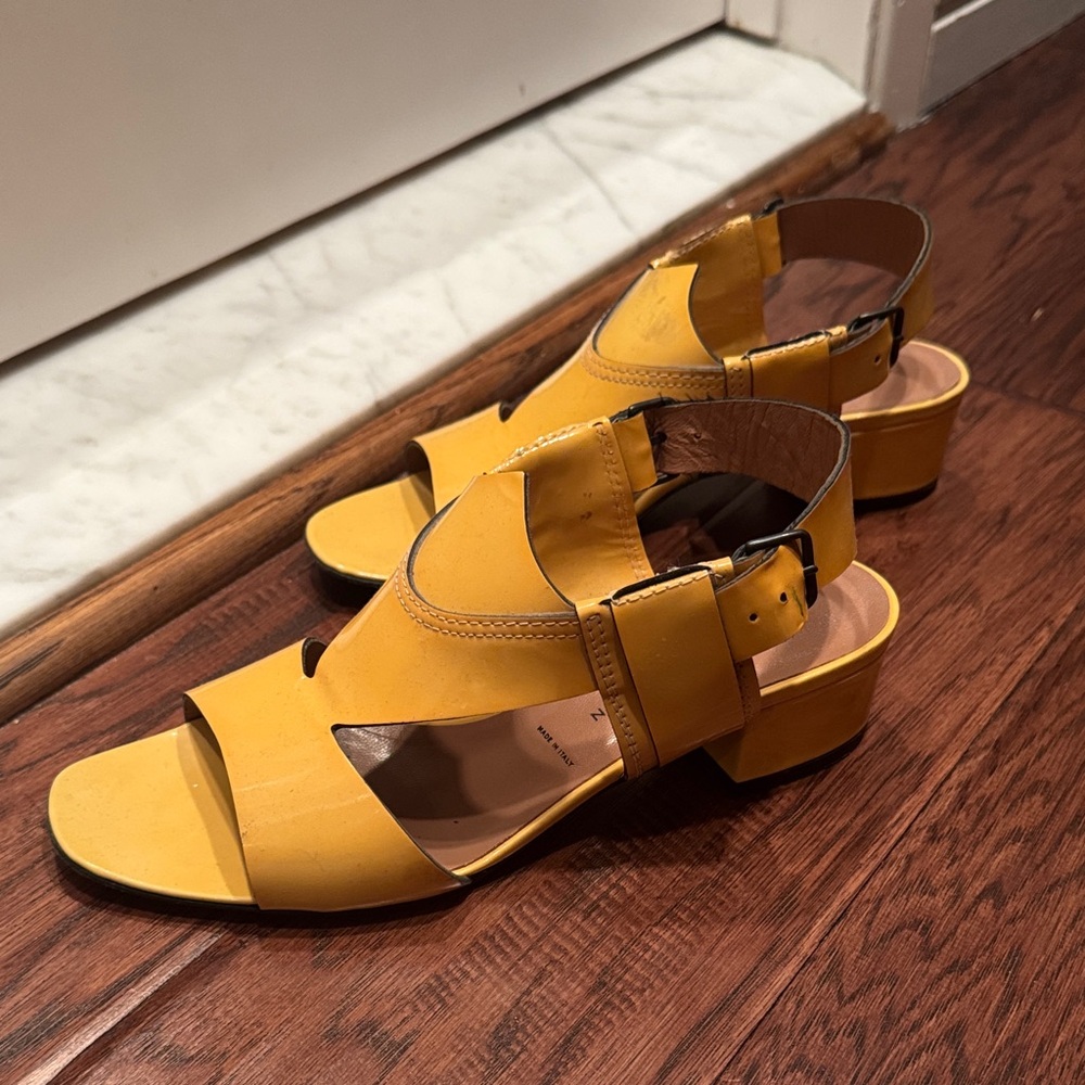 Sigerson Morrison Yellow Sandals